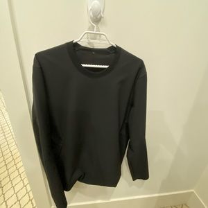 Lululemon men’s medium sweatshirt